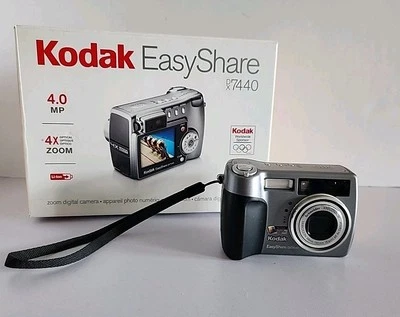 Kodak EasyShare DX7440 Digital Camera 4.0 MP 4X Zoom & Manuel TESTED & WORKING - Image 1 of 4