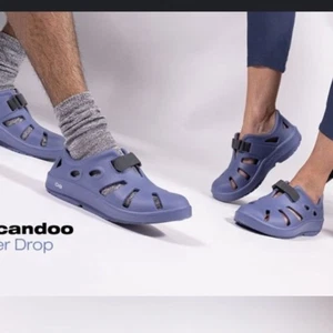 Oofos Oocandoo Herren 7 Damen 9 EU40 Triple Black Slipper Komfortschuhe BoxFG - Bild 1 von 7