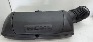 Resonador colector de admisión de aire Dodge Durango R/T 12-25 Hemi 5,7 OEM MOPAR - Imagen 1 de 7