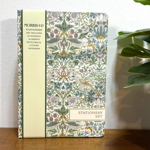 Morris & Co Stationery Set Book 96 Sheets Paper 5 Sticky Notepads Birds - Picture 1 of 5