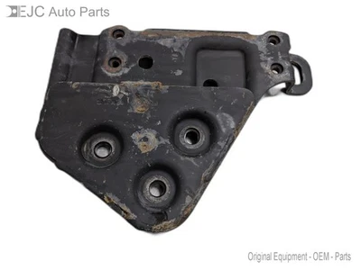Motor Mount Bracket From 1996 Oldsmobile Achieva  2.4 22597589 - Image 1 of 4
