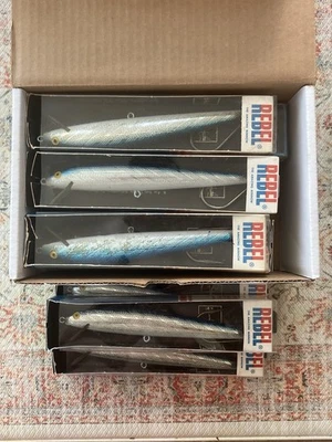 Lot of 12 Vintage Rebel F-403 Blue Lures – Amazing Minnow - Image 1 of 4