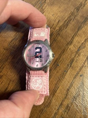 Pink game Time future star series watch girls Yankees - Image 1 of 4