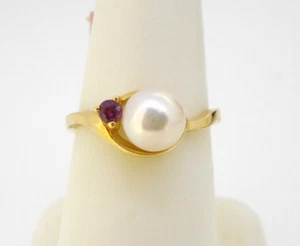 Ring 14k yellow gold 7 mm cultured pearl with 2.5 mm Red Ruby finger size 6 - Picture 1 of 7