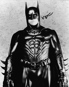 VAL KILMER as BATMAN signed 8 x 10 - Picture 1 of 1