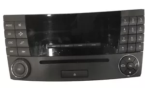MB E-CLASS W211 CD RADIO STEREO HEAD UNIT BE6025 HEADUNIT A2118275142 2118209889 - Bild 1 von 6