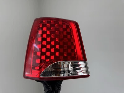 Luz trasera luz freno conductor izquierdo Kia Sorento 2011-2013 92401-1U000 OEM  Foto 1 de 4