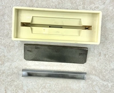 American Optical MICROTOME KNIFE 115mm - Image 1 of 3