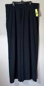 Neu mit Etikett Active All In Motion Damenhose weites Bein schwarz Größe XXL Taschen - Bild 1 von 9