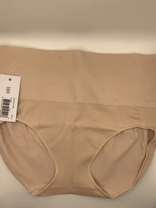 Boody Shaper High Cut Full Briefs Shell Medium RRP 22 BNWT Freepost - Picture 1 of 9