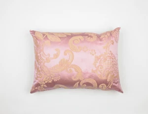 Designers Guild Contemporary Rose Silk and Cotton Damask 50 x 30 cm - Picture 1 of 2