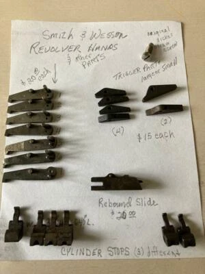 Piezas de revólver S&W manecillas, piezas de gatillo, paradas de cilindro, etc. opciones ver anuncio Foto 1 de 4