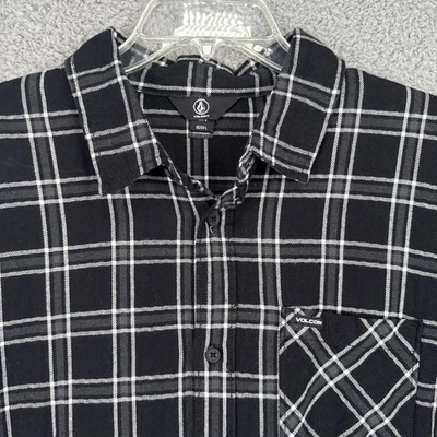 Volcom Flannel Shirt Mens Large Black Plaid Loreto Long Sleeve Pocket Lareto - Image 1 of 4