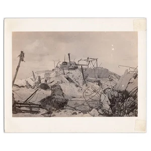 Fotografía del bombardeo de la Segunda Guerra Mundial en Tarawa - cañón destruido de 8 pulgadas - ruinas de guerra de 1943 - Imagen 1 de 2
