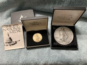 (2) 1978 Valley Forge US Capitol Historical Society Silver US Mint Medals - Picture 1 of 8