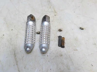 Suzuki Bandit GSF600S GSF600 1996 estriberas de pasajero Foto 1 de 4