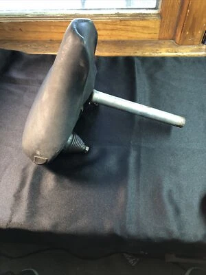 Asiento de bicicleta MESINGER de cuero negro vintage. Todo original, rescatado Foto 1 de 4