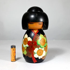 Master YUJI KAWASE Creative Kokeshi "March," Signed, Gunma, Japan - Size 6.7" - Picture 1 of 14
