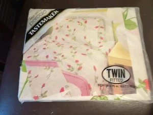 SALE!🌹Vintage Tastemaker Pink Rosebud Twin Fitted Sheet Kitschy  Linens - Picture 1 of 5