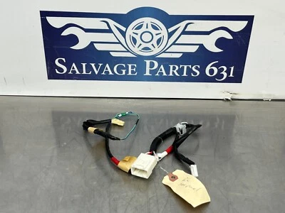 Arnés de cableado del panel de la puerta izquierda del conductor trasero Lexus LS460 2007 - 82158-50020 - 152 k Foto 1 de 4