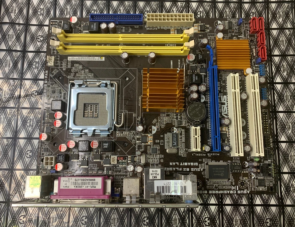 ASUS P5QPL-AM Intel G41 Motherboard LGA 775 DDR2 - Tested! - Image 1 of 4
