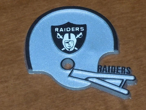 OAKLAND RAIDERS Vtg LAS VEGAS NFL RUBBER Football FRIDGE MAGNET Standings Board Cover
