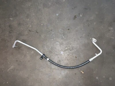 Tubería de manguera de succión de CA Subaru Legacy 2001-2003 OEM 73422AE08A Foto 1 de 4