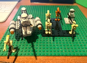 Lego Star Wars Minifigure CLONE TROOPERS DROIDS ACESSORIES - Picture 1 of 7