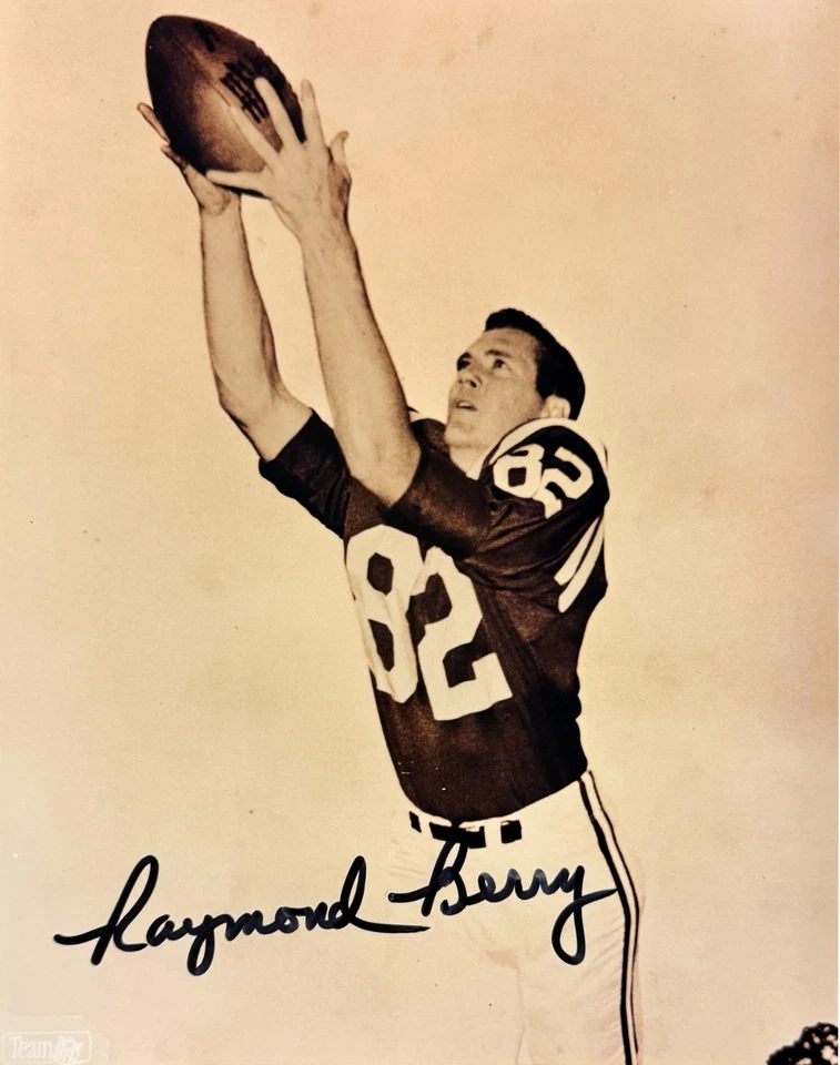 Raymond Berry signed Baltimore Colts NFL 8X10 Photo minor dings- COA (HOF) - Image 1 of 1