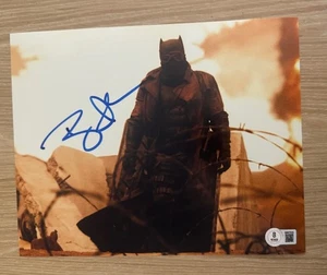 BEN AFFLECK SIGNED BATMAN 8X10 PHOTO BECKETT BAS 2 - Picture 1 of 2