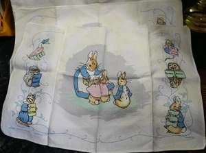 Pair of Vintage Beatrix Potter Cotton Placemats 46x32cm - Bild 1 von 4