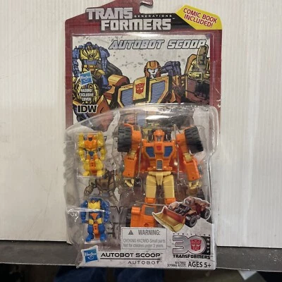 AUTOBOT SCOOP Transformers Generations IDW Thrilling 30th Anniversary 2013 - NEW - Image 1 of 2