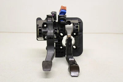 Fiat 500 Abarth 5 Speed C-510 Clutch Brake Pedal Assembly Genuine Oem 2012-2018 - Image 1 of 4