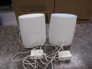 Lot (2) Netgear Orbi RBR50v2/RBS50v2 WiFi Router/Satellite Bundle w/Adapters - Picture 1 of 6