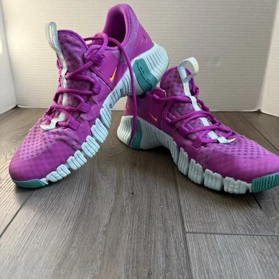 Nike Free Metcon 5 Hyper Violet Woman’s 11 - Image 1 of 4