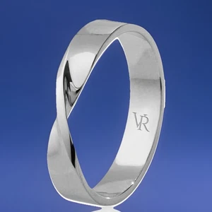 Size 9.5 Sterling Silver Ring 925 Mobius Band Comfort Fit Jewelry Unisex Rings - Picture 1 of 7