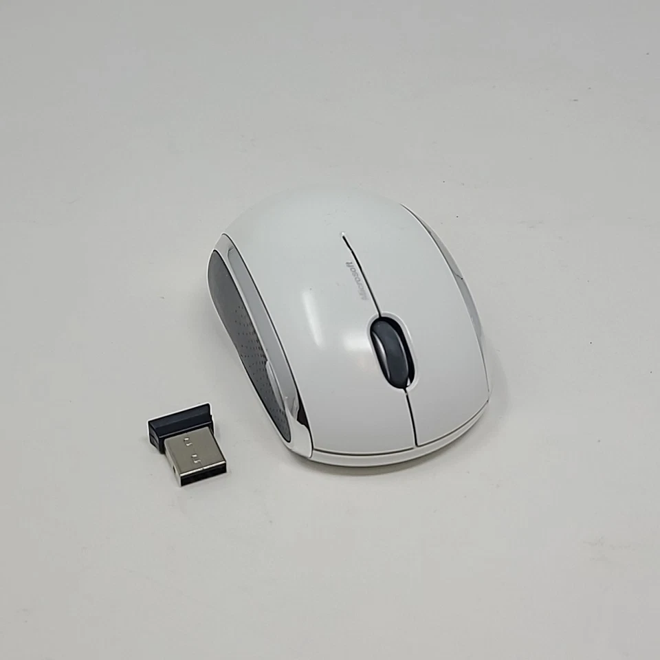 Microsoft Wireless Mobile Mouse 6000 Model 1383 White BlueTrack - Image 1 of 4