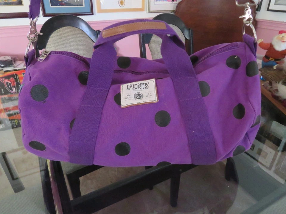 Victoria's Secret розовый polkadot фиолетовый спортзал путешествий спортивная сумка 22 «x 10» x 9» - Изображение 1 из 4