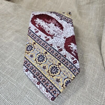 Carro Resilio Mod Años 70 Vintage Corbata Ancha Dibujado por Caballos Borgoña Amarillo Blanco 55"L Foto 1 de 4