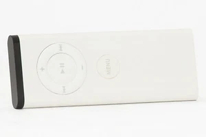 Apple Remote Control A1156 numero di serie 8A8050022YLVA (NUOVO e ORIGINALE!) - Afbeelding 1 van 1