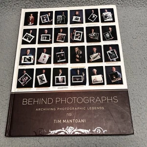 Behind Photographs: Archiving Photographic Legends Tim Mantoani Hardcover - Foto 1 di 12
