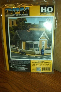 DESIGN PRESERVATION MODELS Victorian Cottage Building Kit #20500 HO Scale - Picture 1 of 2