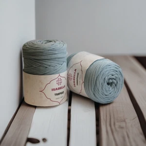 1 Gomitolo Fettuccia ISABELLA circa 350gr-55mt colore AZZURRO GHIACCIO uncinetto - Foto 1 di 1