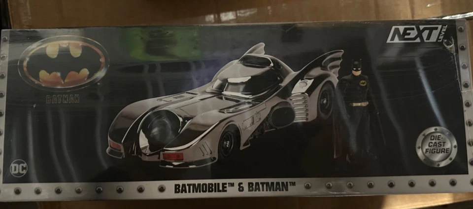 NEW Jada Next Level BLACK CHROME EXCLUSIVE DC Comics Batman 1989 Batmobile - Image 1 of 2