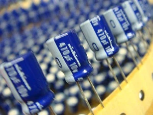 25) UVX1A471MPA 470uF 10V 20% 85°C RADIAL ALUMINUM ELECTROLYTIC CAPACITOR 8x12mm - Picture 1 of 4