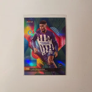 2023-24 Topps Finest UCC Carlos Baleba Rookie RC Blue/Aqua Vaporwave /250 58 - Bild 1 von 2