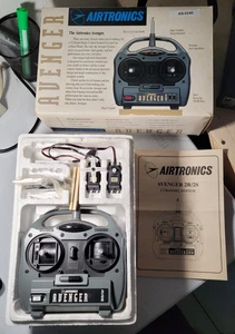 Airtronics Avenger AV2S 2-Channel System – 75MHz AM – Servos & Receiver – 1/10 - Picture 1 of 7