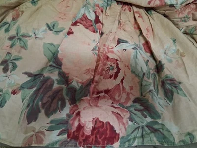 Ralph Lauren "Elsa Grasslands" KING Bed Skirt-Roses-Tan-13" Drop-100% Cotton - Image 1 of 4