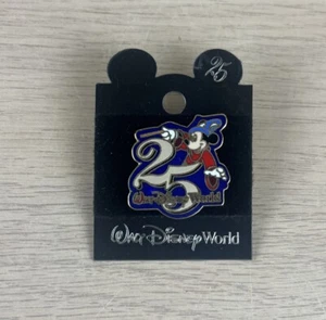 Vintage Walt Disney World 25th Anniversary Fantasia Pin NEW Fantasia Mickey - Picture 1 of 2