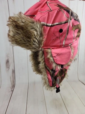 Realtree Hot Shot Womens Medium Large Furry Insulated Trapper Hat - Image 1 of 4